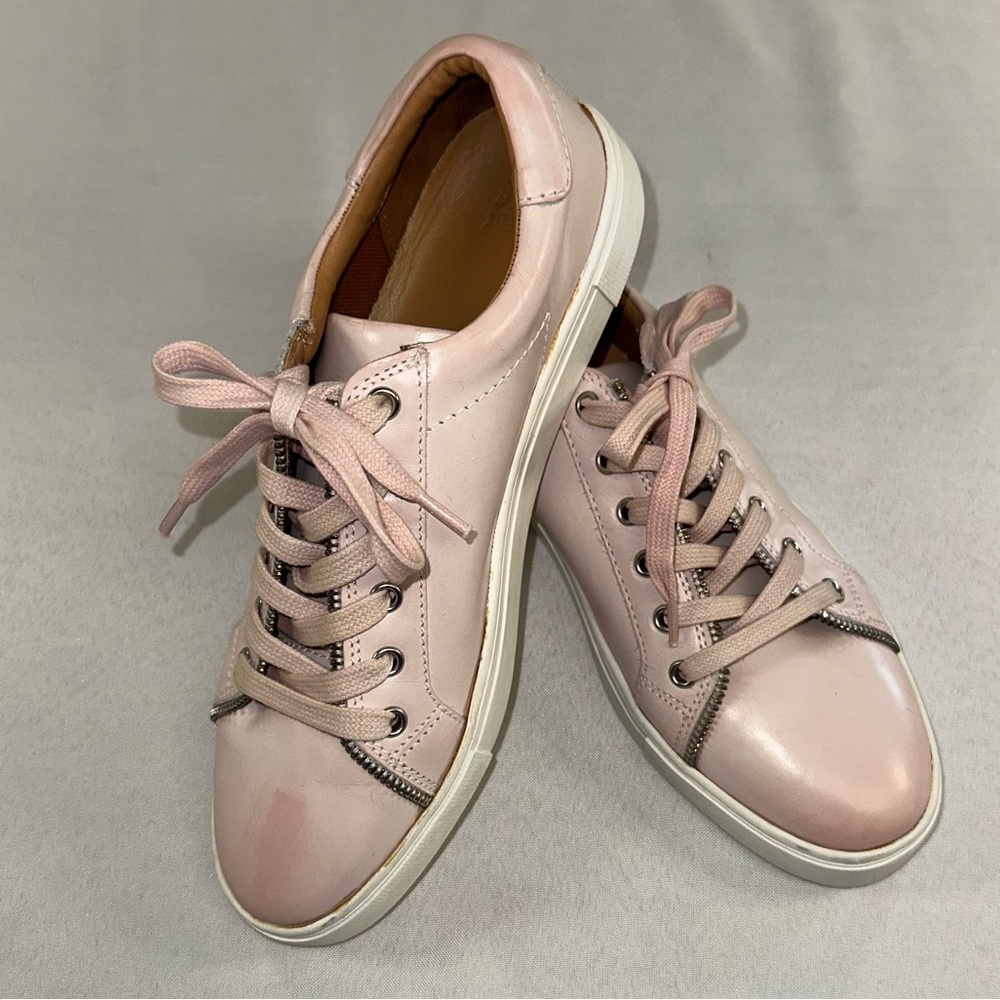 Frye & Co. Sindy Moto Low Top Leather Feel Sneakers Blush Pink Women's Size 9